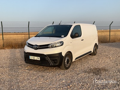 2021 Toyota Proace 4x2 Autocarro furgonato
