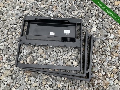 2025 GIYI Mini Skid Steer Forks (Unused)