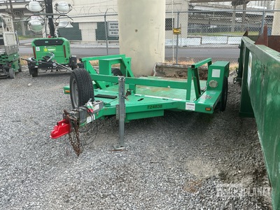 2015 JLG 4610 10 ft S/A Ground Load Trailer
