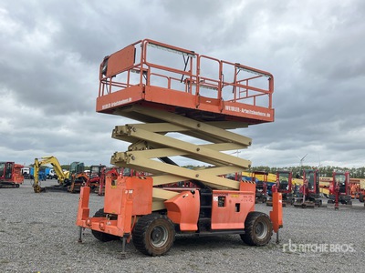 2009 JLG 4394RT 4x4 Diesel シザーリフト