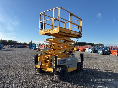 2008 Haulotte Compact12DX Diesel Elevador de tijera