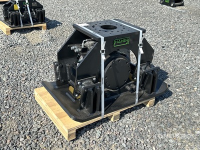 2025 Haener HPC 600A プレートコンパクターアタッチメント (Unused)