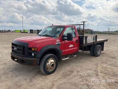 2009 Ford F-550 XL 4x4 Flatbed Truck