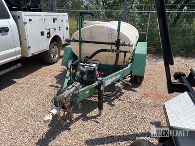2015 WYLIE MFG 500 gal T/A Trailer cisterna