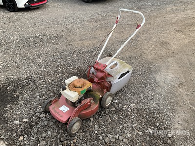Mountfield M4 Power Drive Rasenmäher