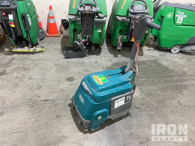 2017 Tennant T1B Walk-Behind Electric Scheuersaugmaschine