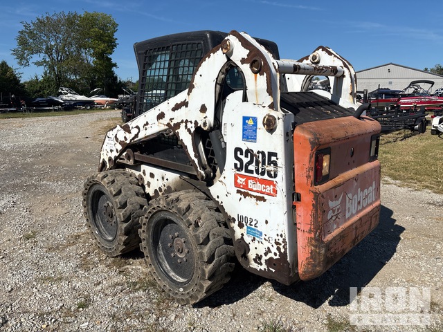 MINI CARGADOR SOBRE RUEDAS 2012 BOBCAT LOADER