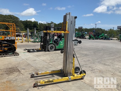 2018 Sumner 2124 Material Hoist