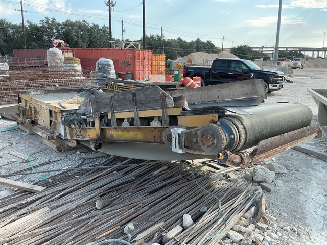 E2 Systems 58 in x 20 ft Portable Transfer Conveyor