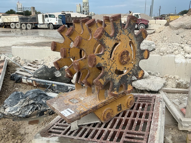 Rockland CW-36-Cat 325 36 in Q/C Excavator Compaction Wheel - Fits Cat Excavator