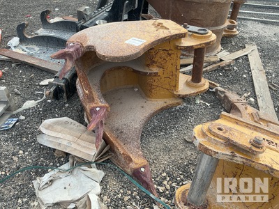 Leading Edge  24 in Q/C Excavator Bucket