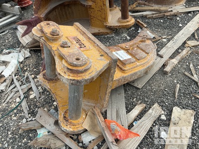 Nye B Linkage CAT 325F 36 in Q/C Défonceuse pour excavatrice - Fits Excavator