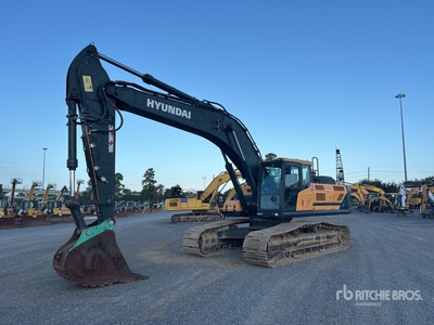 2021 Hyundai HX380A L Tracked Excavator