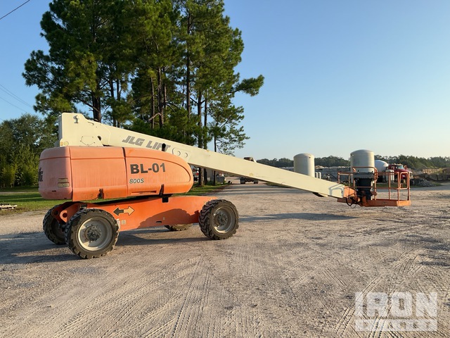 ELEVADOR TELESCóPICO 2004 JLG 4WD 800S