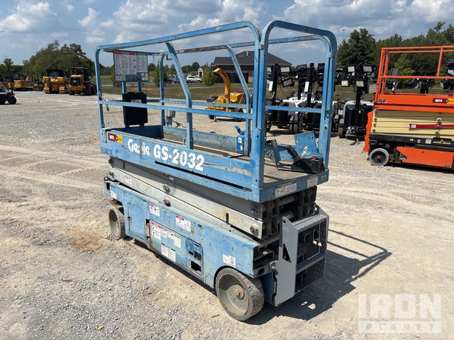 ELEVADOR TIJERA 2015 GENIE GS2032