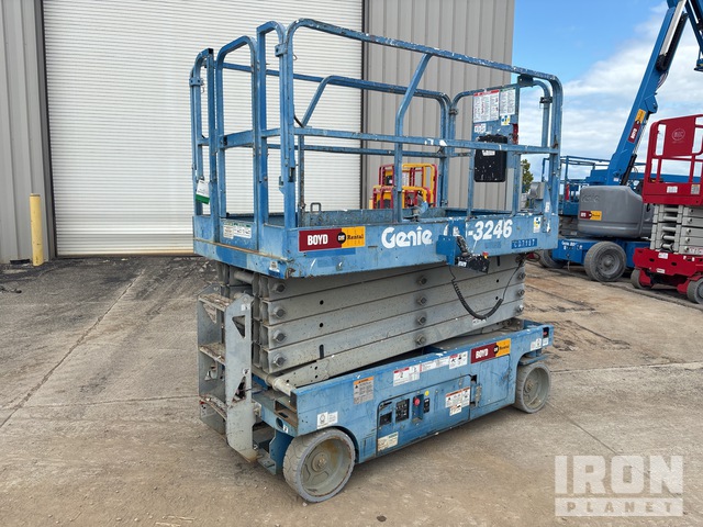 ELEVADOR TIJERA 2015 GENIE GS3246