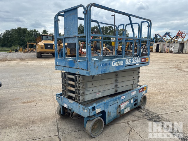 ELEVADOR TIJERA 2015 GENIE GS3246