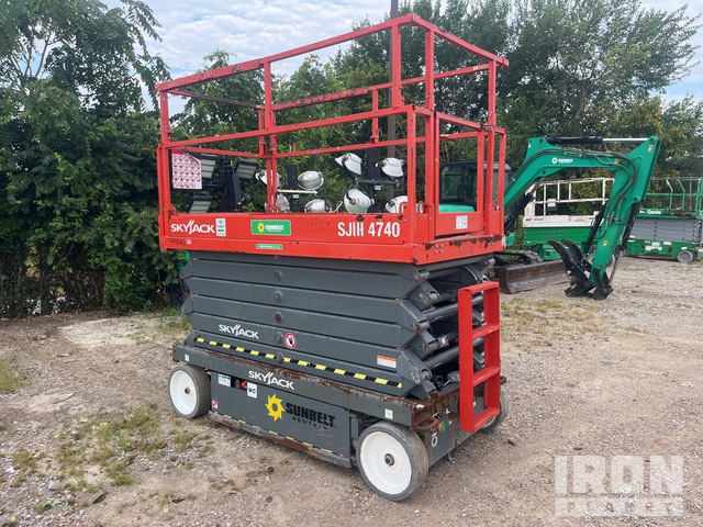 ELEVADOR TIJERA 2016 SKYJACK SJIII4740