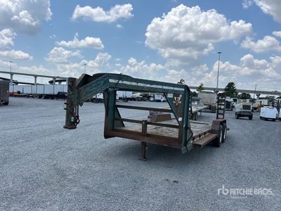 2000 PJ GF202 20 ft T/A Gooseneck Equipment Trailer