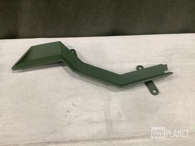 (8) RDECOM 12304645 Access Covers