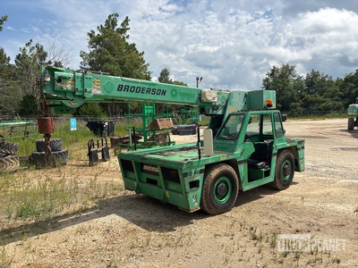 2014 Broderson IC-80-3J 18000 lb 4x2 Żuraw pokładowy