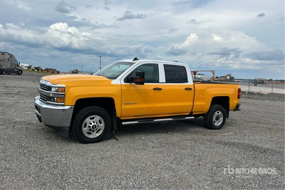 2018 Chevrolet Silverado 2500 HD LT 4x4 Crew Cab Pickup