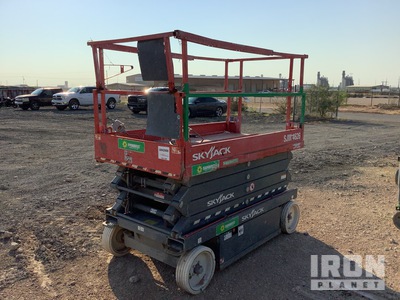 2016 Skyjack SJ4626 Electric منصة رفع متحركة