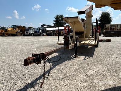 2005 Finn B-70-T Straw Blower