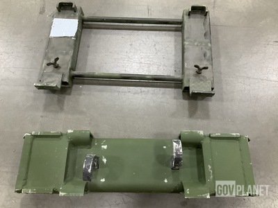 JLG 6611132 Hook & Stop Assembly
