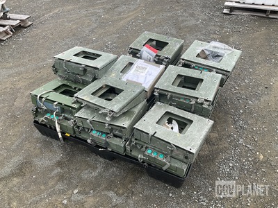 (31) Harris T-6352/VRC Electrical Equipment Mounting Bases