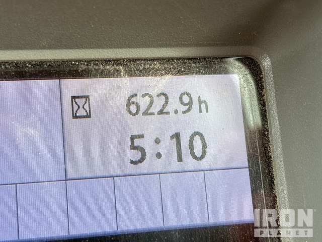 EXCAVADORA 2022 HITACHI EXCAVATOR