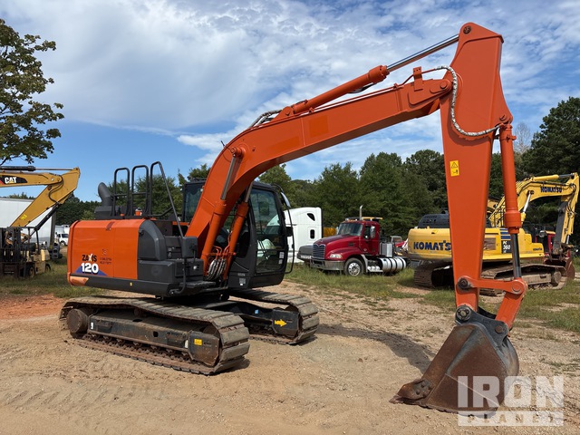 EXCAVADORA 2022 HITACHI EXCAVATOR