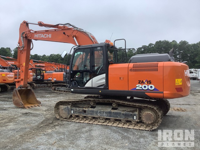 EXCAVADORA 2021 HITACHI EXCAVATOR