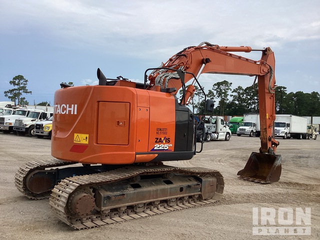 EXCAVADORA 2021 HITACHI ZX225US6