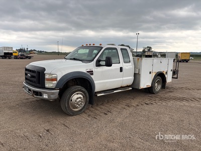 2008 Ford F-450 XL 4x4 Extended Cab Utility Truck