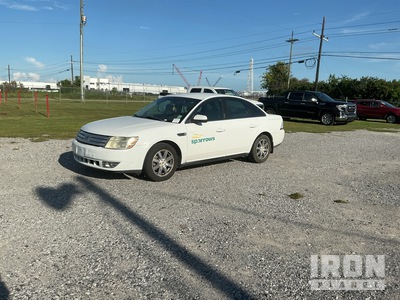 2008 Ford Taurus Automobile