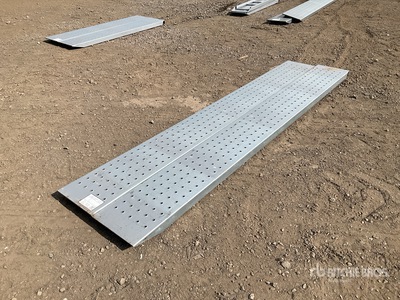 8ft loading ramp Divers - Équipement d'usines industrielles