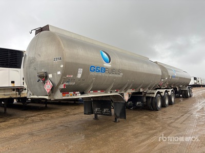 2008 Polar 8000 gal Super B-Train Lead Tanker Trailer