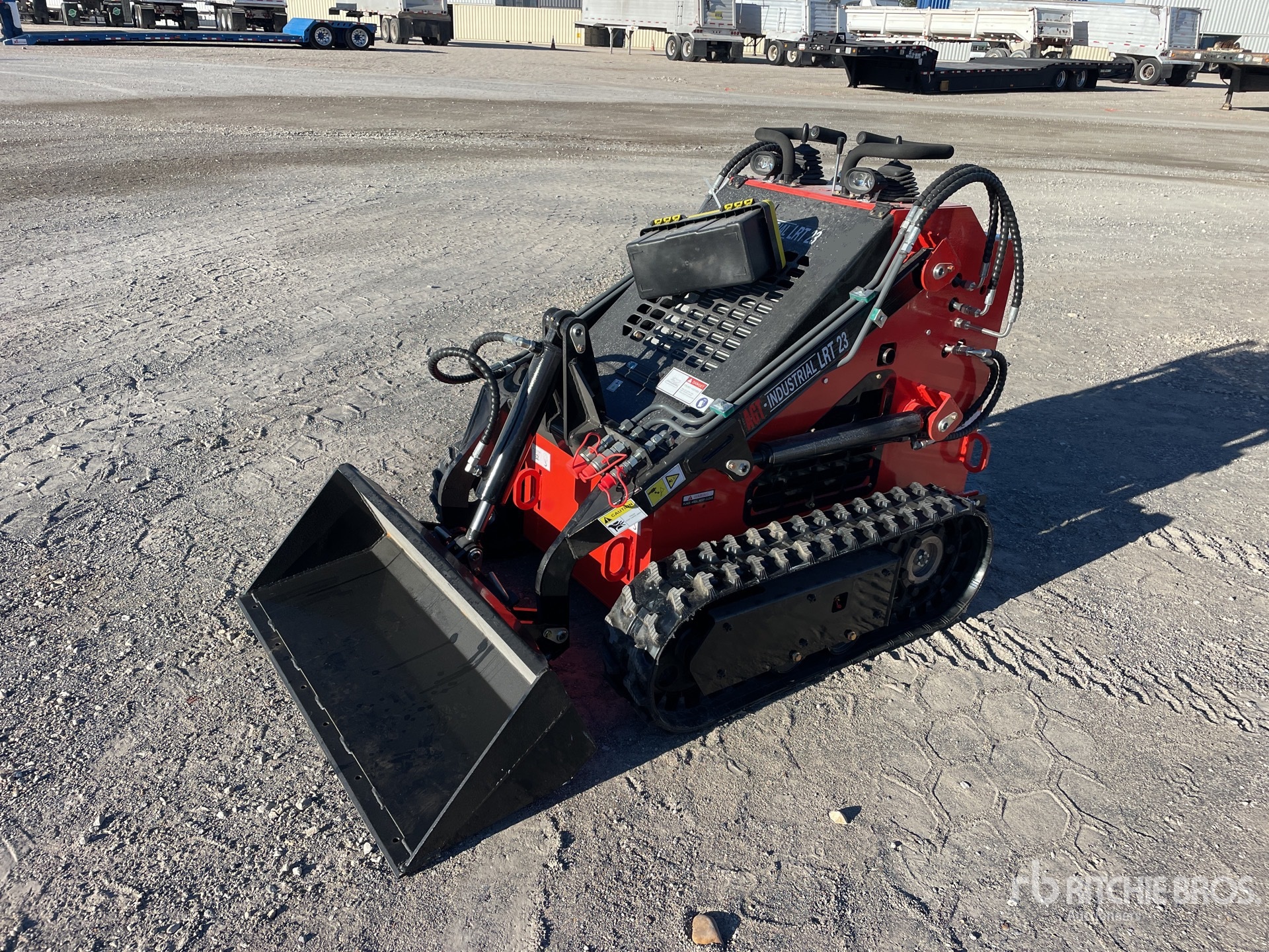 2025 AGT LRT23 Mini Compact Track Loader (Unused)