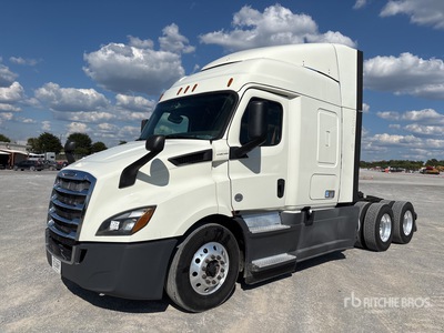 2019 Freightliner Cascadia 116 6x4 T/A Sleeper Truck Tractor