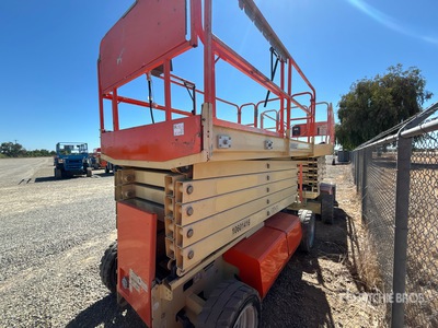 2017 JLG M4069LE Electric Scissor Lift