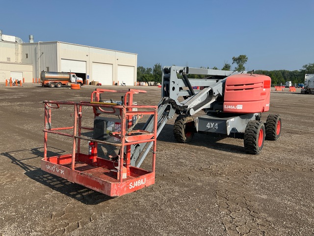 2016 Skyjack SJ46AJ 4WD Diesel Articulating Boom Lift 2016 Skyjack SJ46AJ 4WD Diesel Articulating Boom Lift