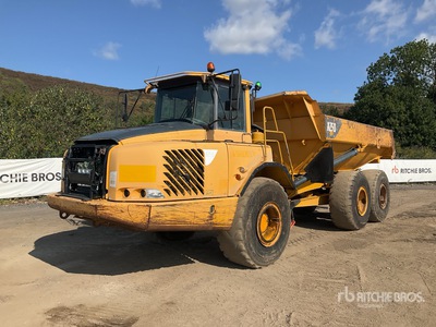 2006 Volvo A25D Camión Dumper Articulado