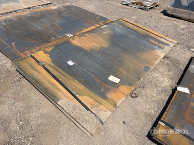 Quantity of (2) Kit Containers Stalen platen
