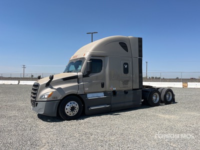 2021 Freightliner Cascadia 126 6x4 T/A Sleeper Truck Tractor