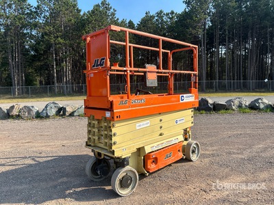 2017 JLG 2632ES Electric Scissor Lift