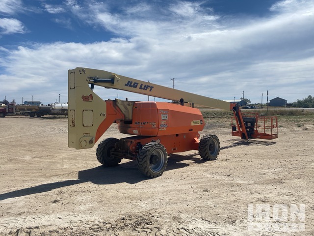 ELEVADOR ARTICULADO 2019 JLG 4WD 800AJ