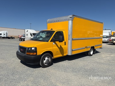 2021 GMC Savana 3500 4x2 Autocarro furgonato