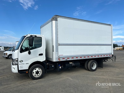 2020 Hino 155 Furgonetka