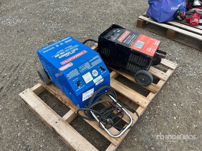 Associated 6006AGM 12V/24V Chargeur de batterie